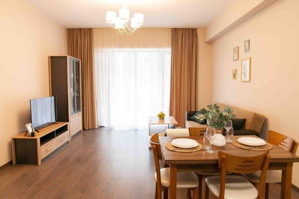 Gg Home - Cozy 1 Bedroom Apartment On Kazbegi Avenue 15 Tbilisi Exterior photo